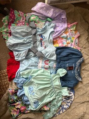 Baby girls Mixed Lot of Cute Dresses and Onesies -Pajamas and Matching sets